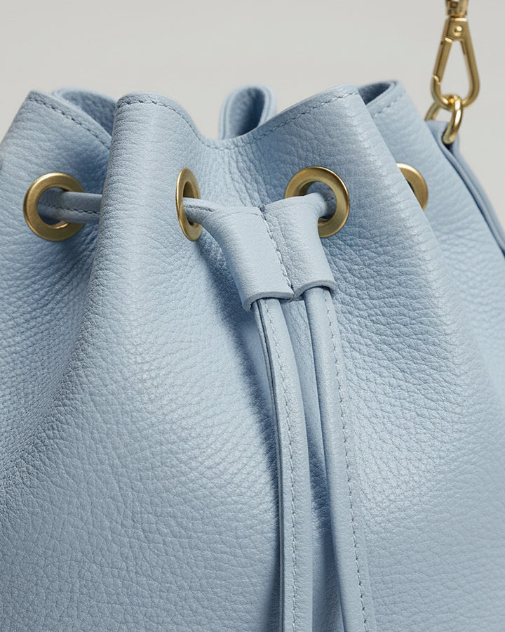 LINDA Blue Bucket