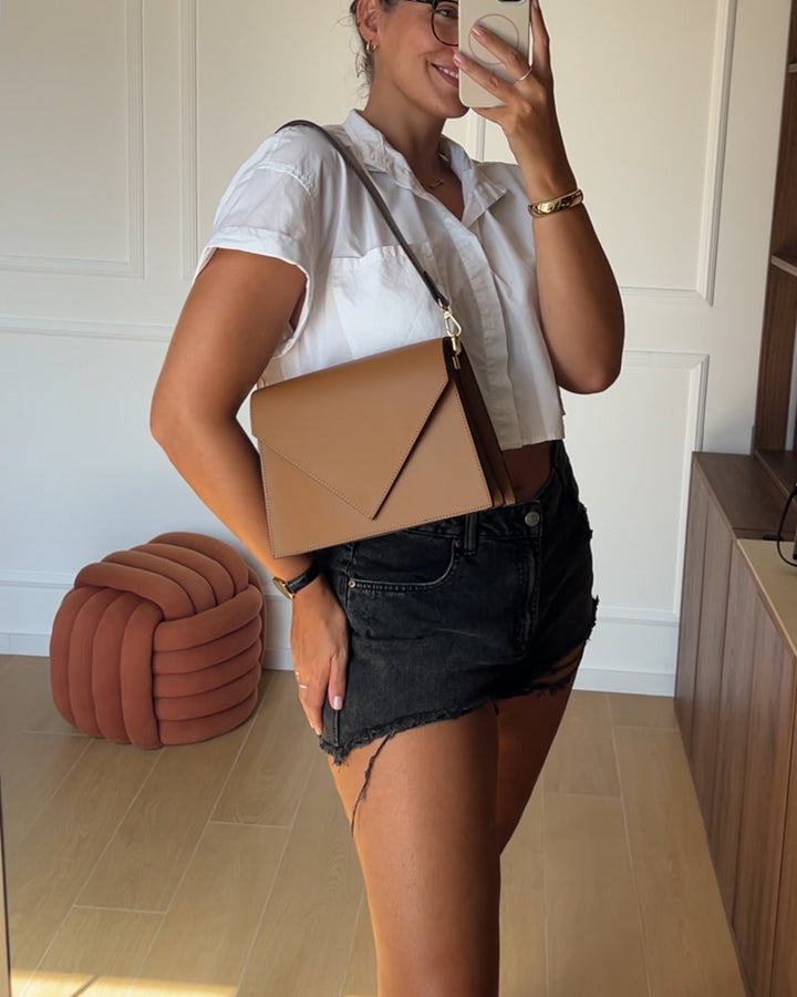 STELLA Cuoio